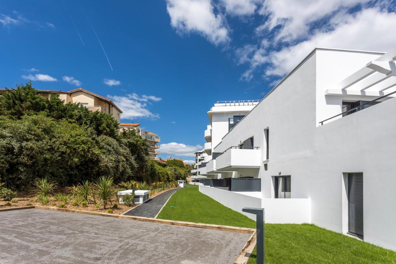 Nemea Appart Hotel Les Hauts De Milady Biarritz Exterior foto