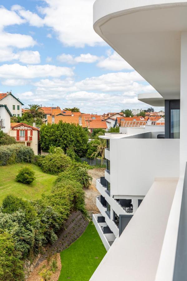 Nemea Appart Hotel Les Hauts De Milady Biarritz Exterior foto